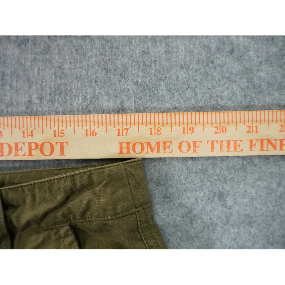 Nike Cargo Shorts Mens 34 Ripstop Olive Green Pockets Outdoor Hike Vintage Y2K‎